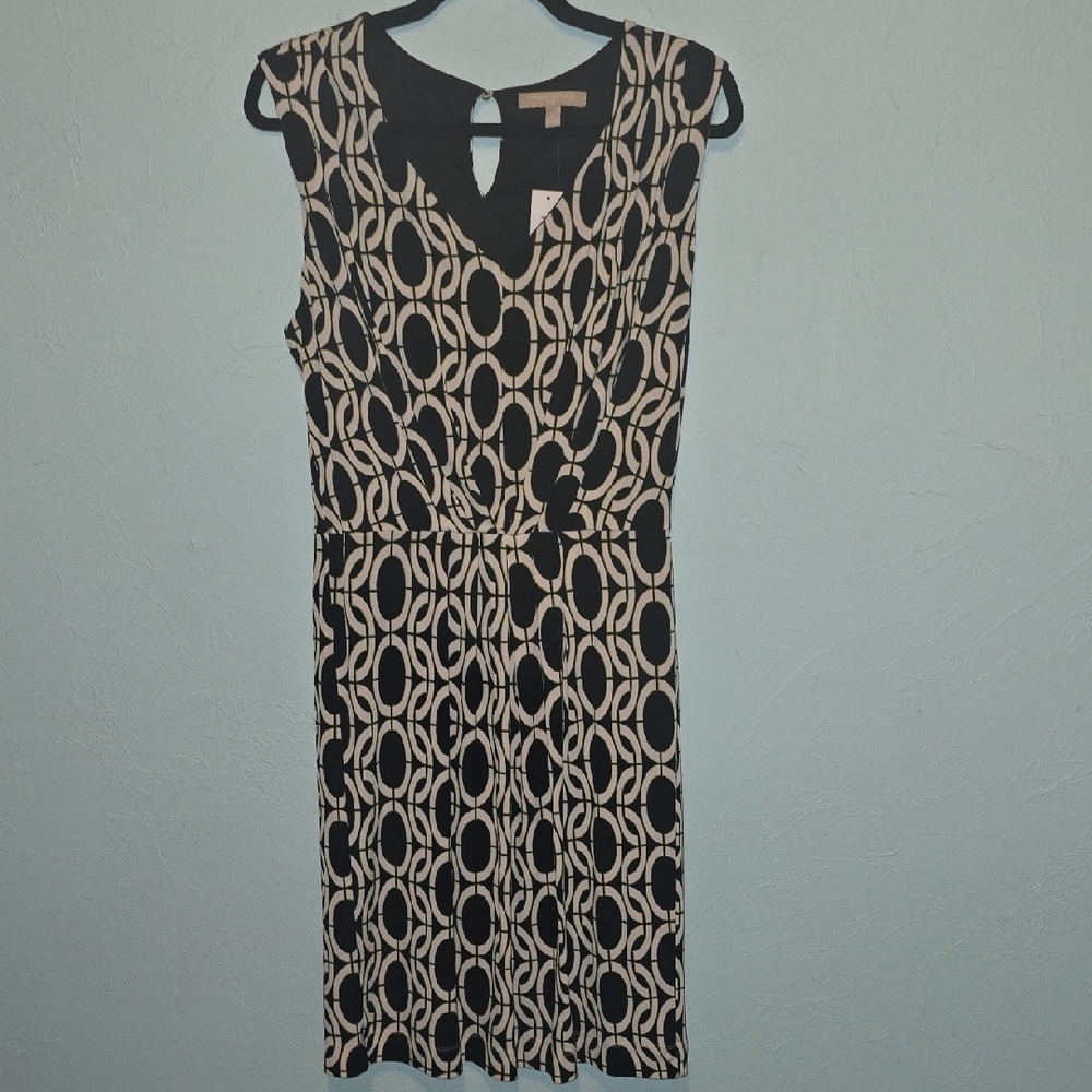 NWT Banana Republic Black and Cream Geometric Midi Dress